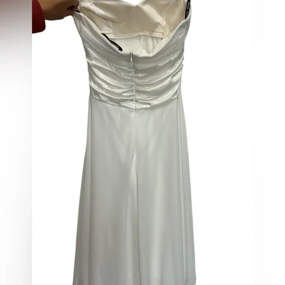 David Bridal DB STUDIO sheer matte ivory wedding event v-neck dress gown sz M - Picture 6 of 8